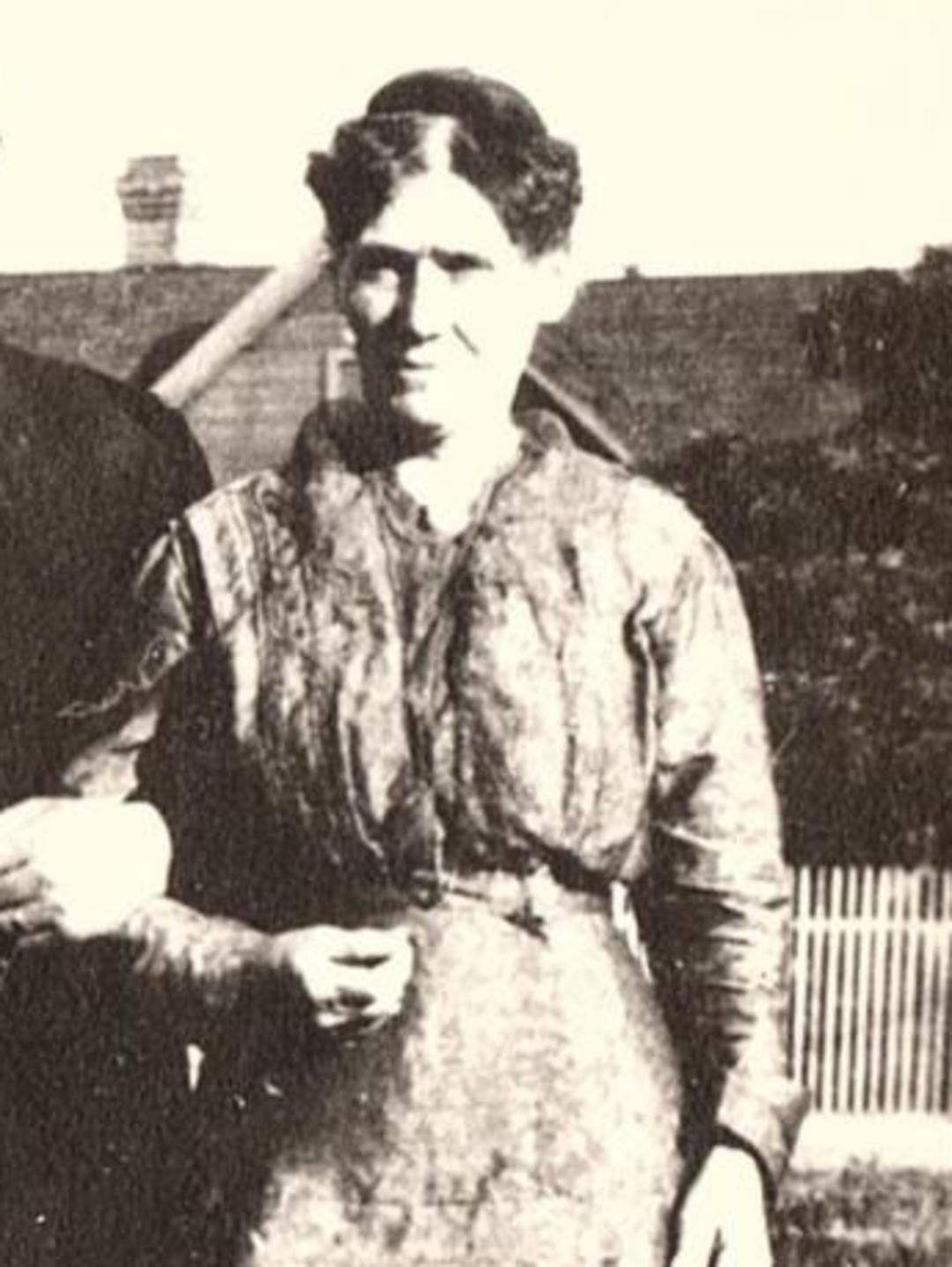 Clara Whitehead Papworth (1858 - 1942) Profile